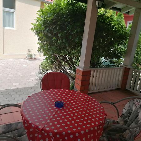Apartman Centar Kruševac Esterno foto