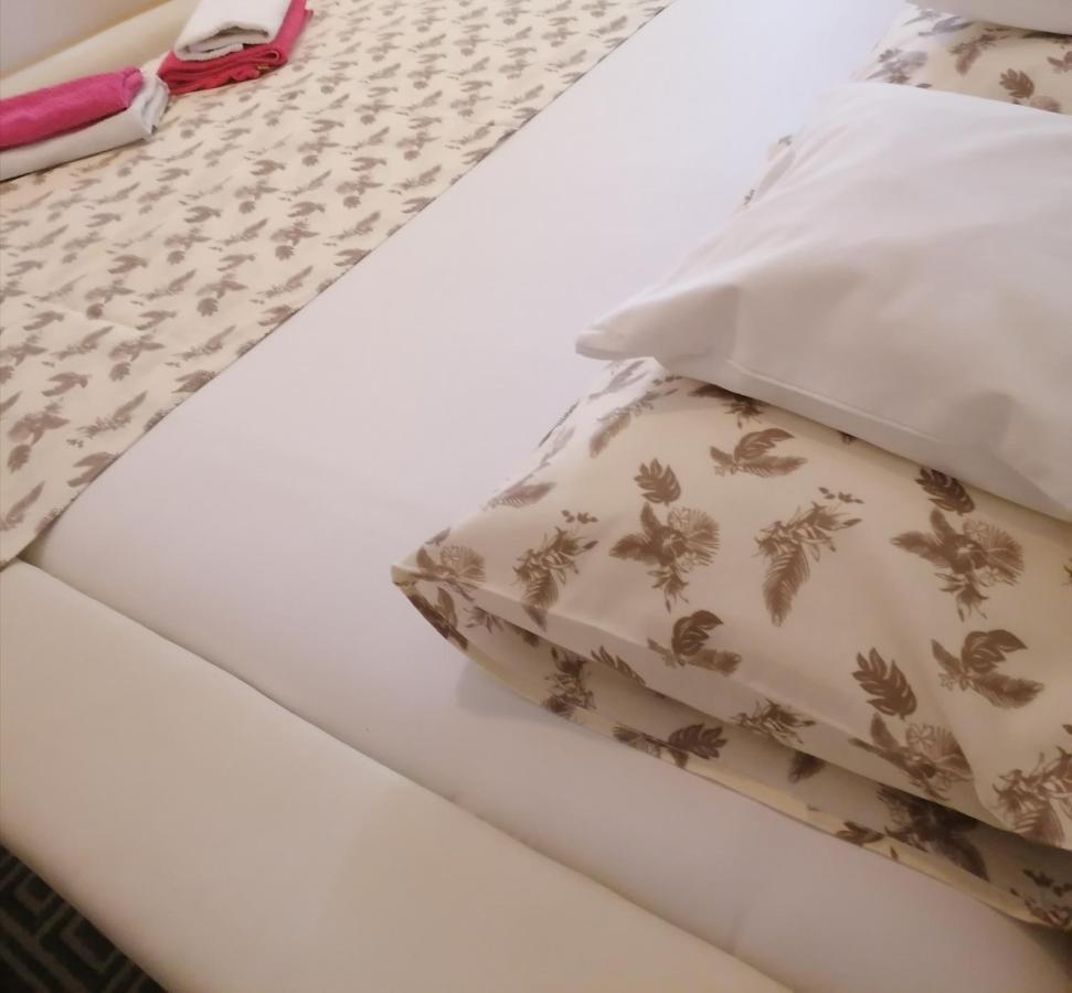Apartman Centar Kruševac Esterno foto